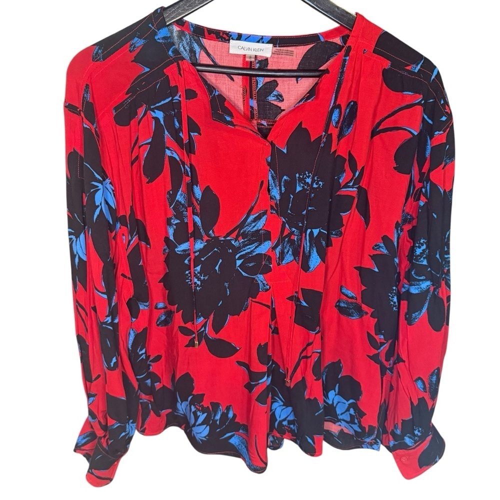 Calvin Klein Large Red Floral Blouse Long Sleeve Flowy Top Officewear Business